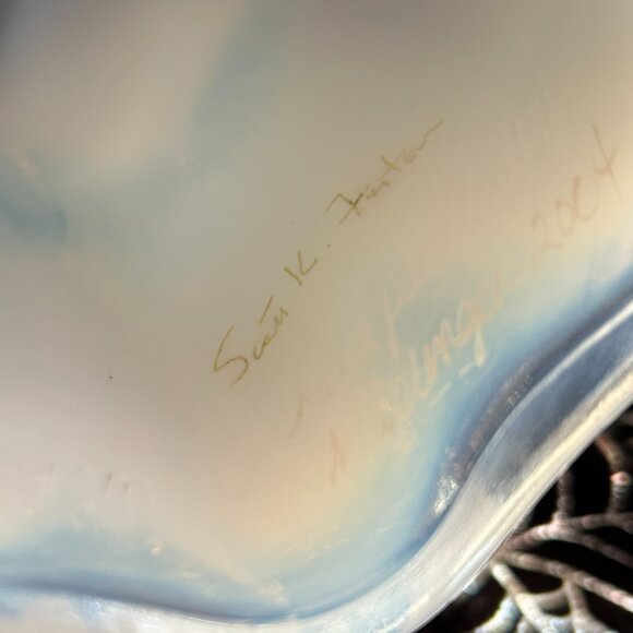 2004 RARE/MINT Fenton Halloween Ghost “Boo Boo” signed by Scott Fenton (#291) - Picture 13 of 16